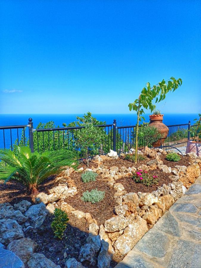 Apartment To Giataki Tou Pappou Tsagkarada